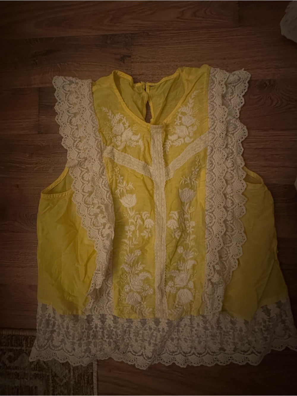 Zara Butter Yellow Lace-Trim Floral Embroidered Sleeveless Blouse